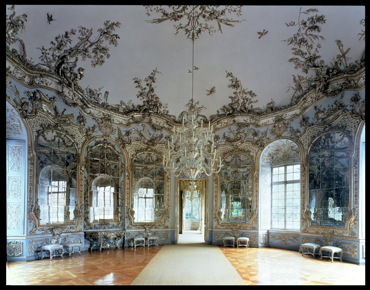 A Tükörcsarnok, Francois Cuvillies (1695-1768) terve, Johann Baptist Zimmermann (1680-1758), 1734-37 stukkós munkáival (lásd még: 54724) alkotó: German School