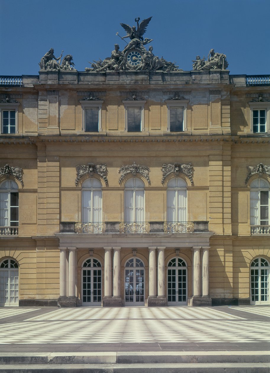 A márványudvar, amelyet Georg Carl Heinrich von Dollmann tervezett (fotó) alkotó: German School