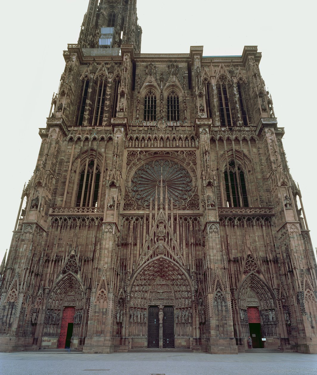 A strasbourgi székesegyház nyugati homlokzata, 1277-ben kezdődött alkotó: German School