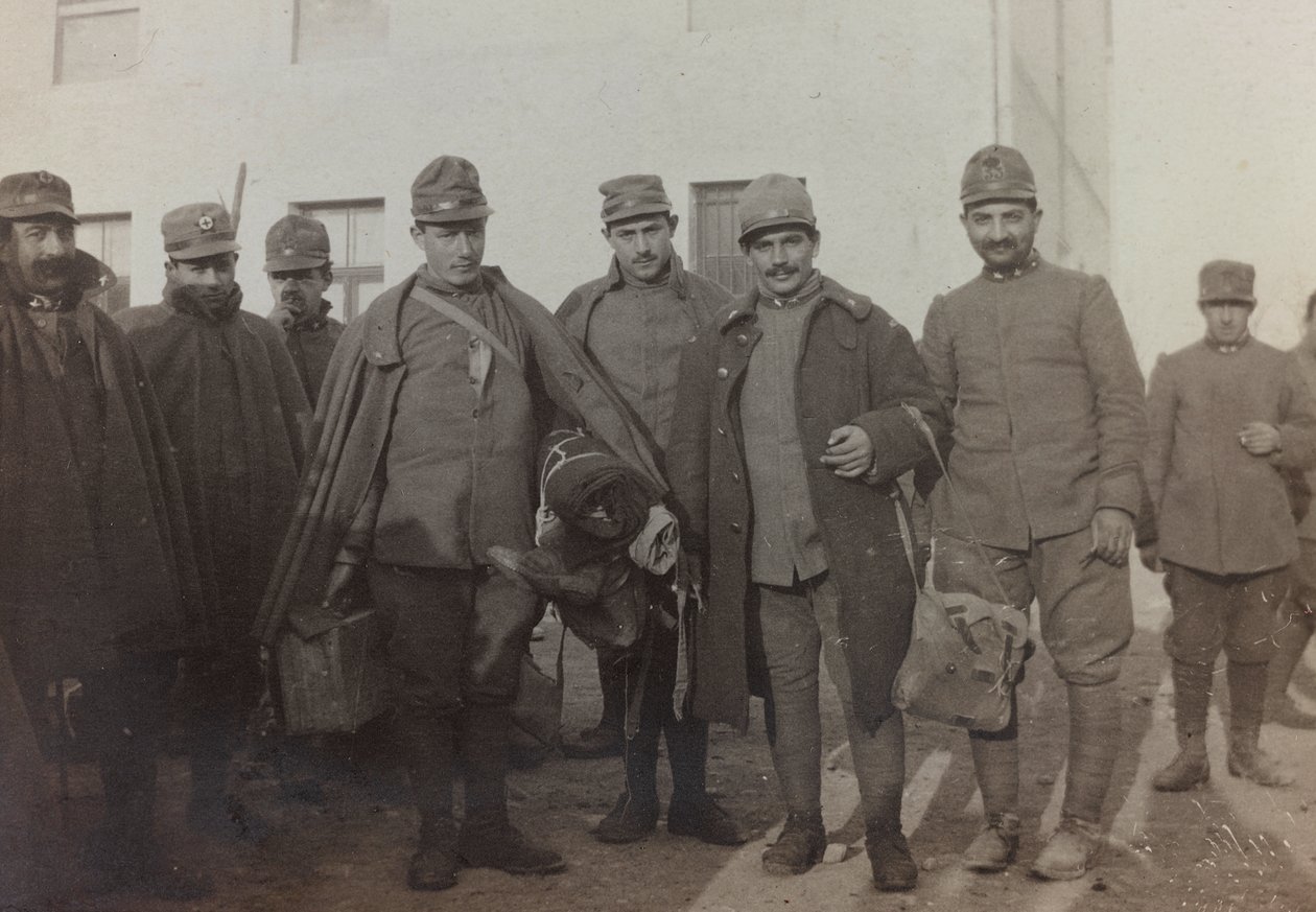 Album "Pictures of War II": Olasz katonák Gradisca Sagradóban, Gorizia, Olaszország (f/w fotó) alkotó: Gigliucci Gigliucci