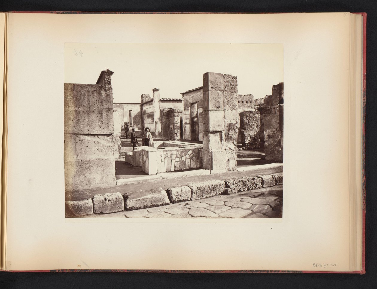 Kilátás a Casa di Salustio romjaira Pompeiiben, Olaszországban Casa di Salustio Pompei (cím a tárgyon) alkotó: Giorgio Sommer
