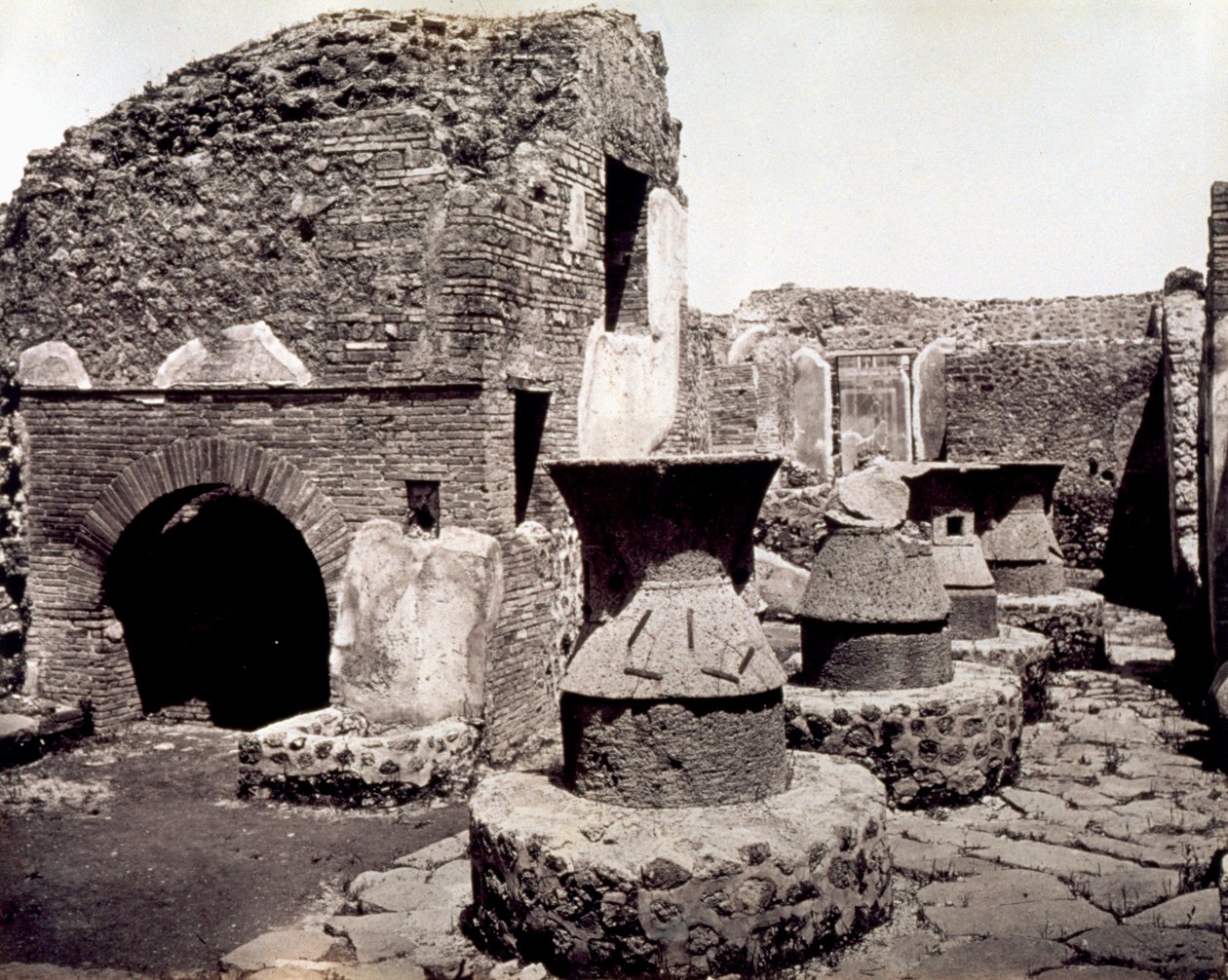 Pompei: egy pék dolgozószobája alkotó: Giorgio Sommer