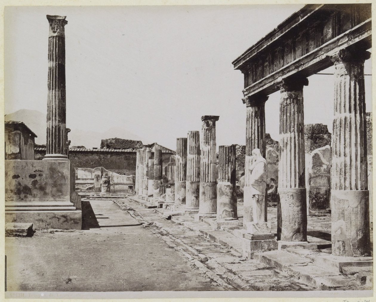 Vénusz temploma Pompejiben alkotó: Giorgio Sommer