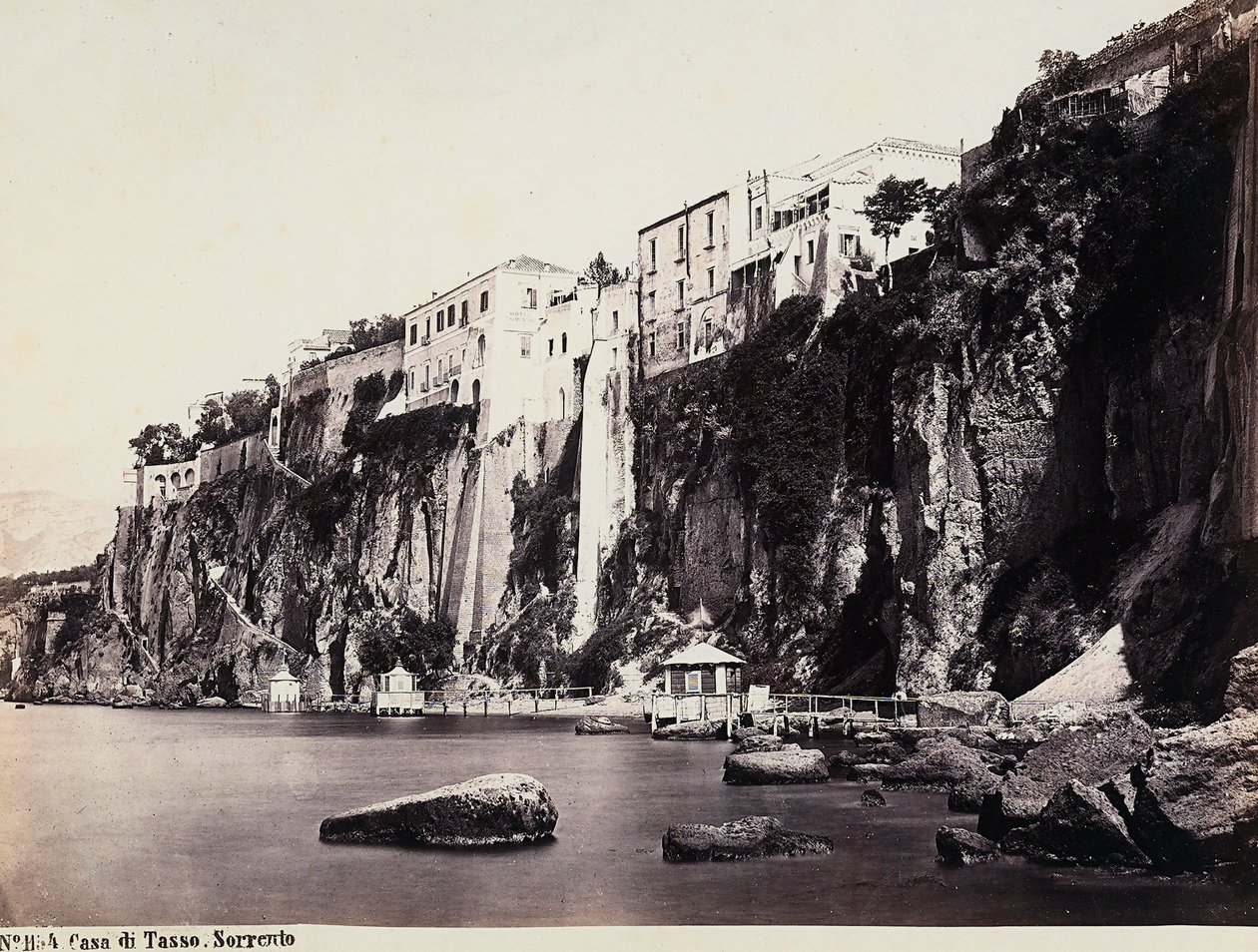 Tasso háza a Sorrento-tenger felett meredt alkotó: Giorgio Sommer
