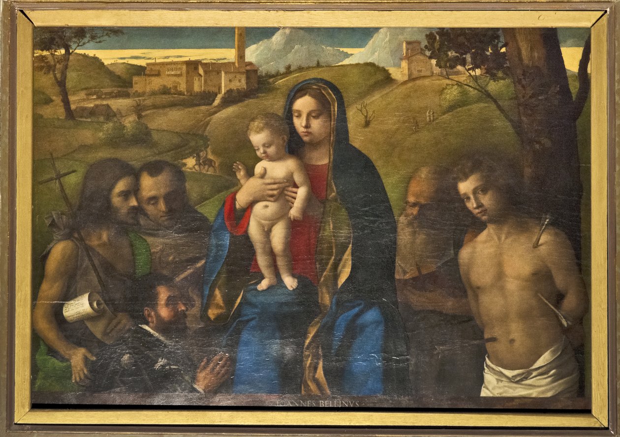 Madonna és gyermeke négy szenttel (Keresztelő János, Ferenc, Jerome és Sebastian (balról jobbra)) és donorral alkotó: Giovanni Bellini