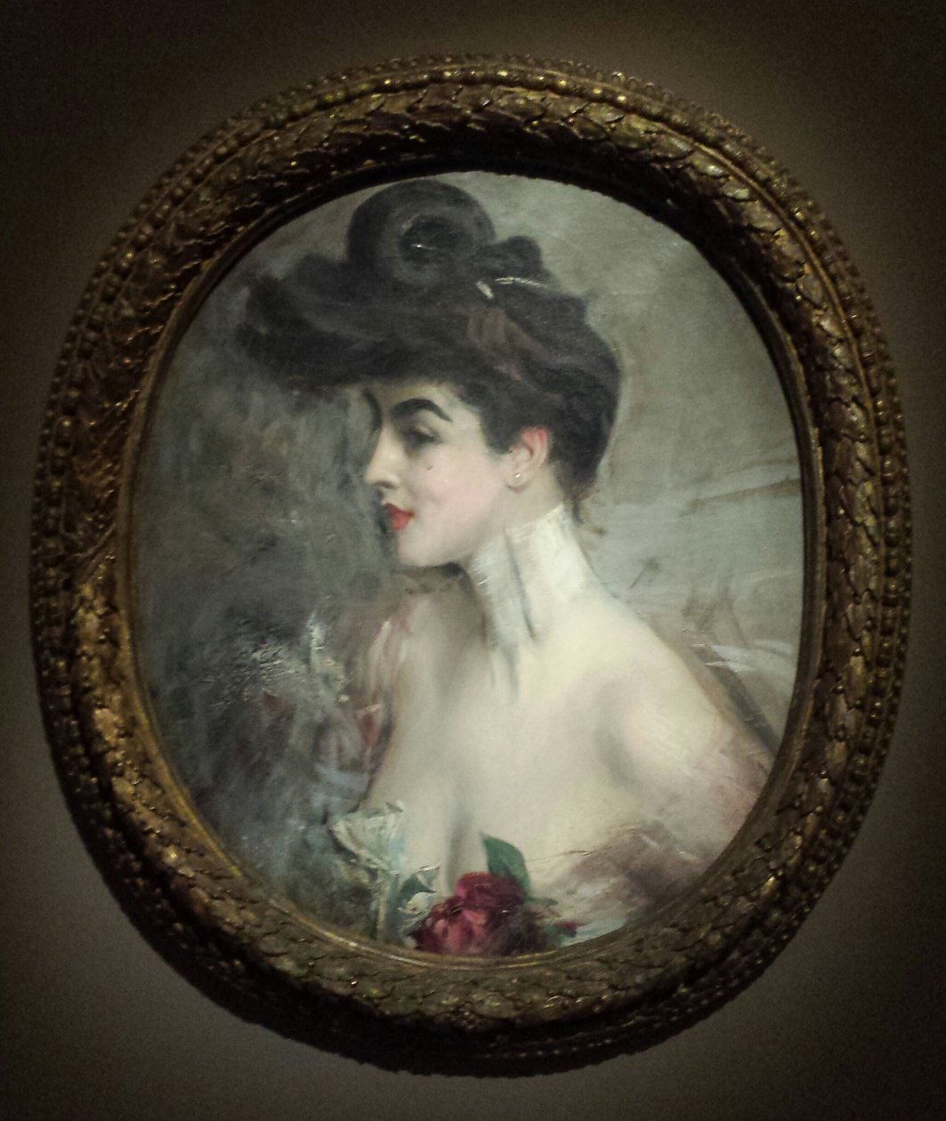Boldini - X. asszony portréja, gyöngyös gallérral alkotó: Giovanni Boldini