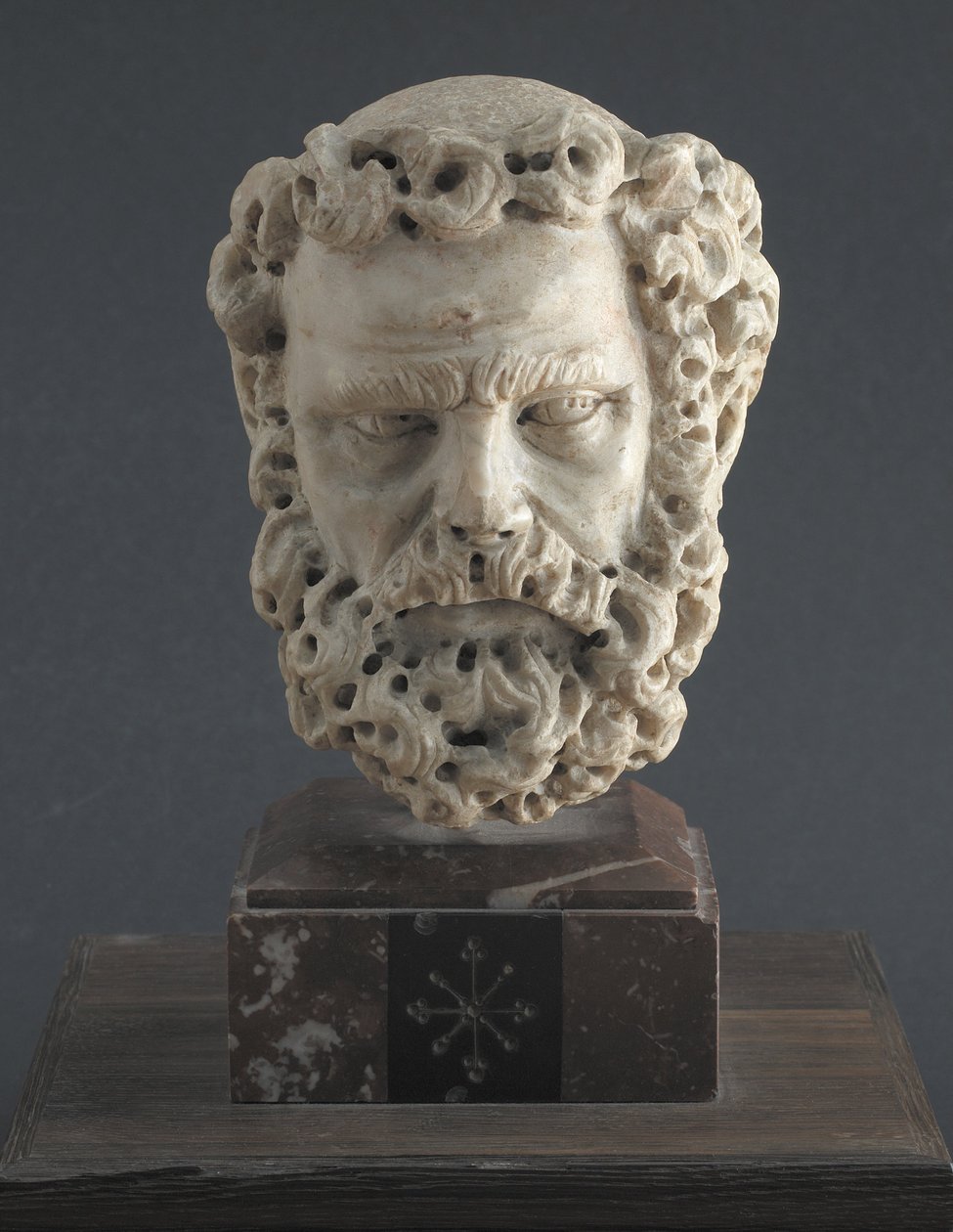 Szakállas férfi feje, 1312-1314 alkotó: Giovanni Pisano