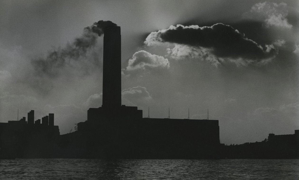 Temze menti erőmű, London 1950-es évek alkotó: Godfrey Macdominic