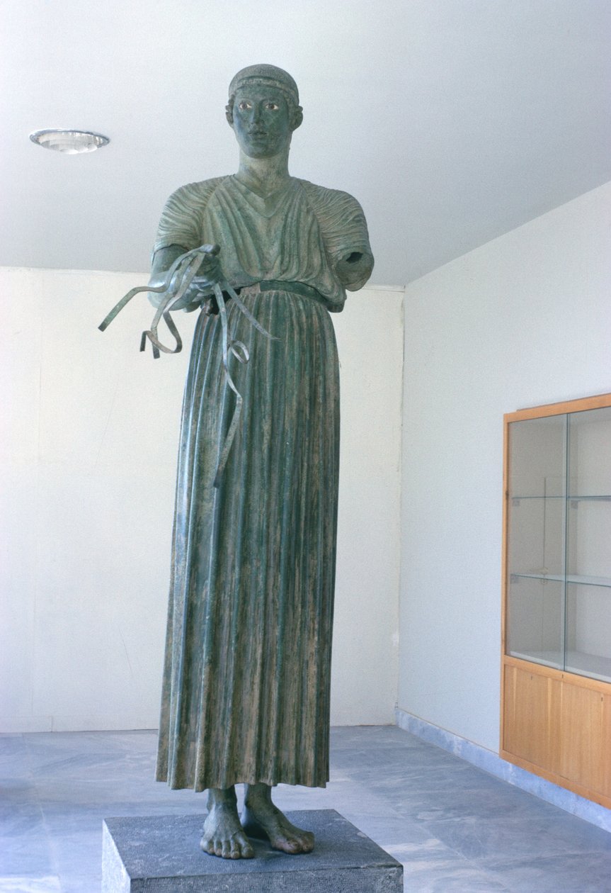 Charioteer, ie 475 körül (bronz) alkotó: Greek