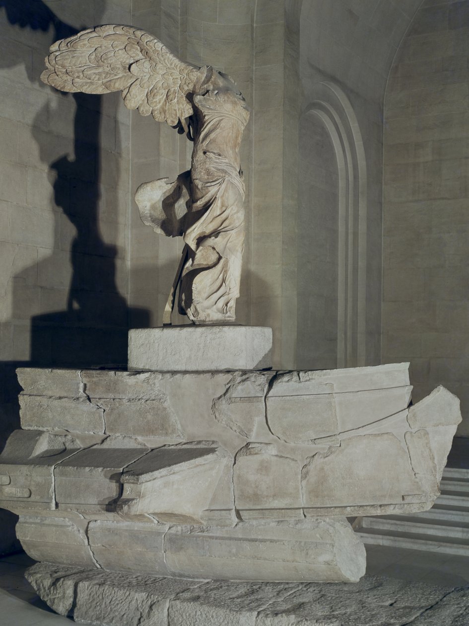 Samothrace győzelme (pári márvány) (lásd még: 326608) alkotó: Greek