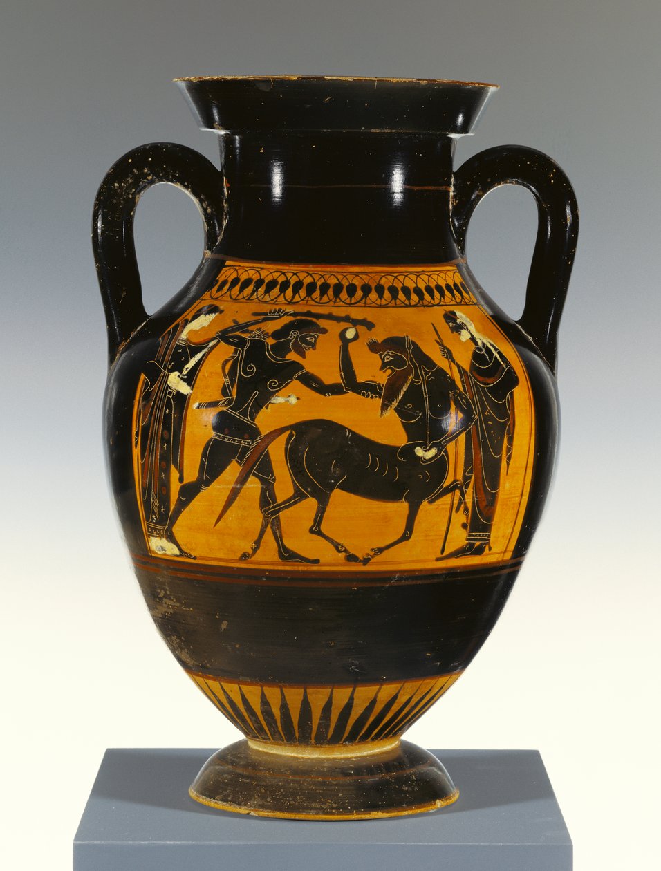 Athéni attikai B típusú fekete alakos tábla-ámfora, Héraklész a kentaurra támad, Kr. e. 530-20 (terrakotta) alkotó: Greek