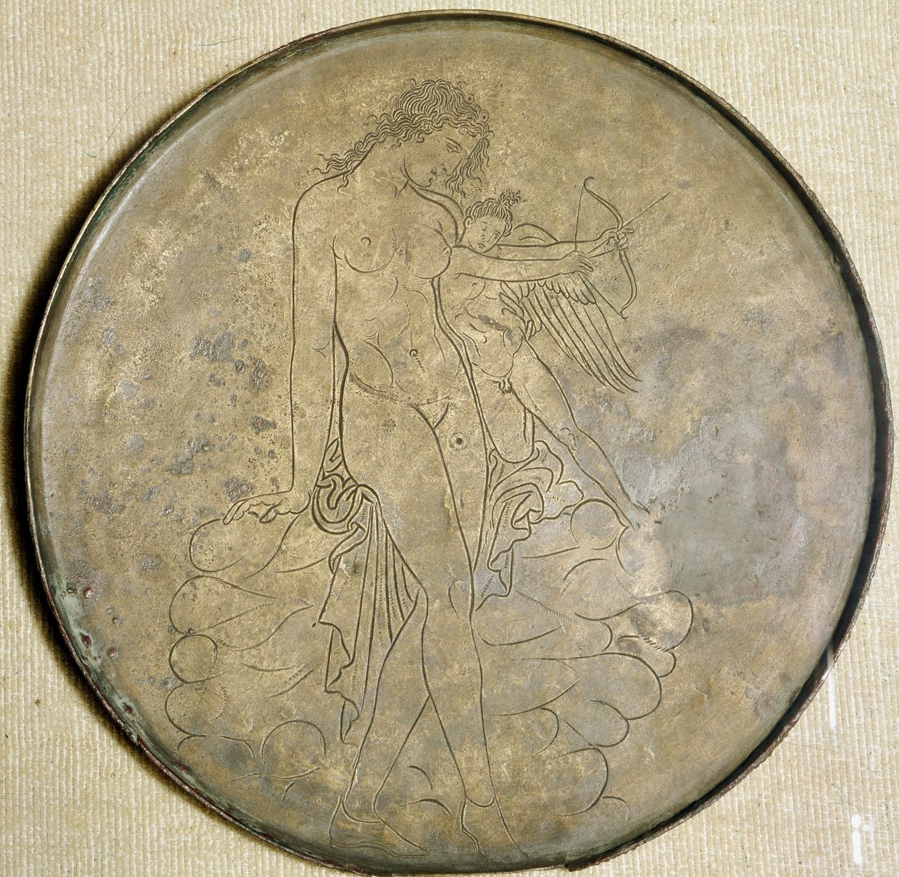 Görög művészet: „” Aphrodité és Erosz”” Bronz tükör. ie 350, Louvre Múzeum alkotó: Greek