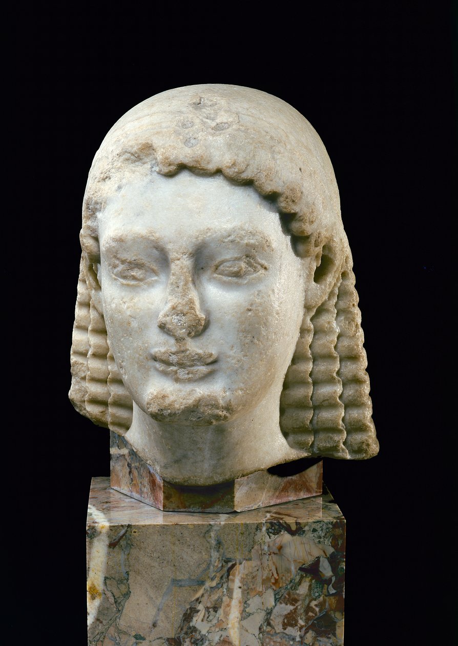 Kouros feje, Athénból, ie 510 körül (márvány) alkotó: Greek