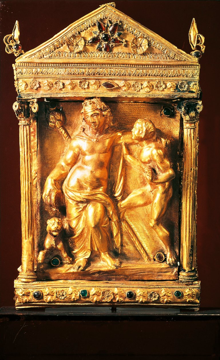 Naiskos Dionüszosz részeg és szatírral, kis hellenisztikus stílusú templom gránátokkal és smaragdokkal Thesszáliából, Kr.e. 2. század (arany) alkotó: Greek