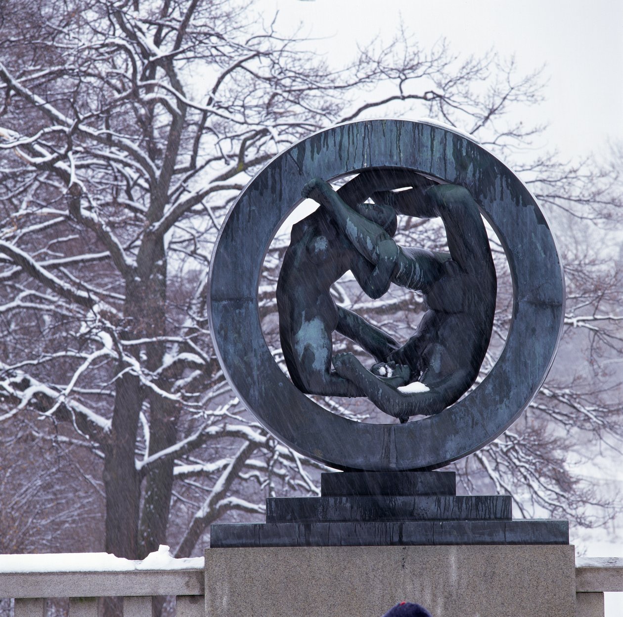 Az élet körforgása (gránit) alkotó: Gustav Vigeland