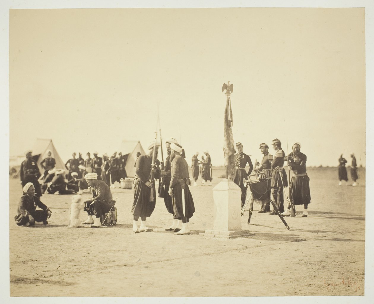 A Zouave Ezred felvont zászlaja, Camp de Châlons alkotó: Gustave Le Gray