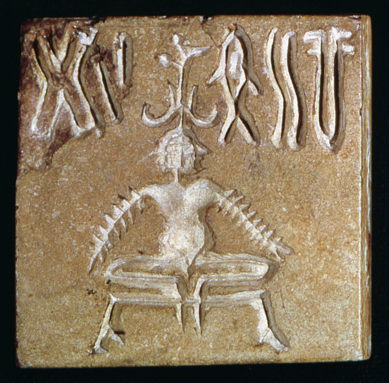 Mitológiai állatot ábrázoló pecsét a pakisztáni Indus-völgyből, Mohenjo-Daroból, Kr.e. 3000-1500 kőrészlet, 162902 alkotó: Harappan