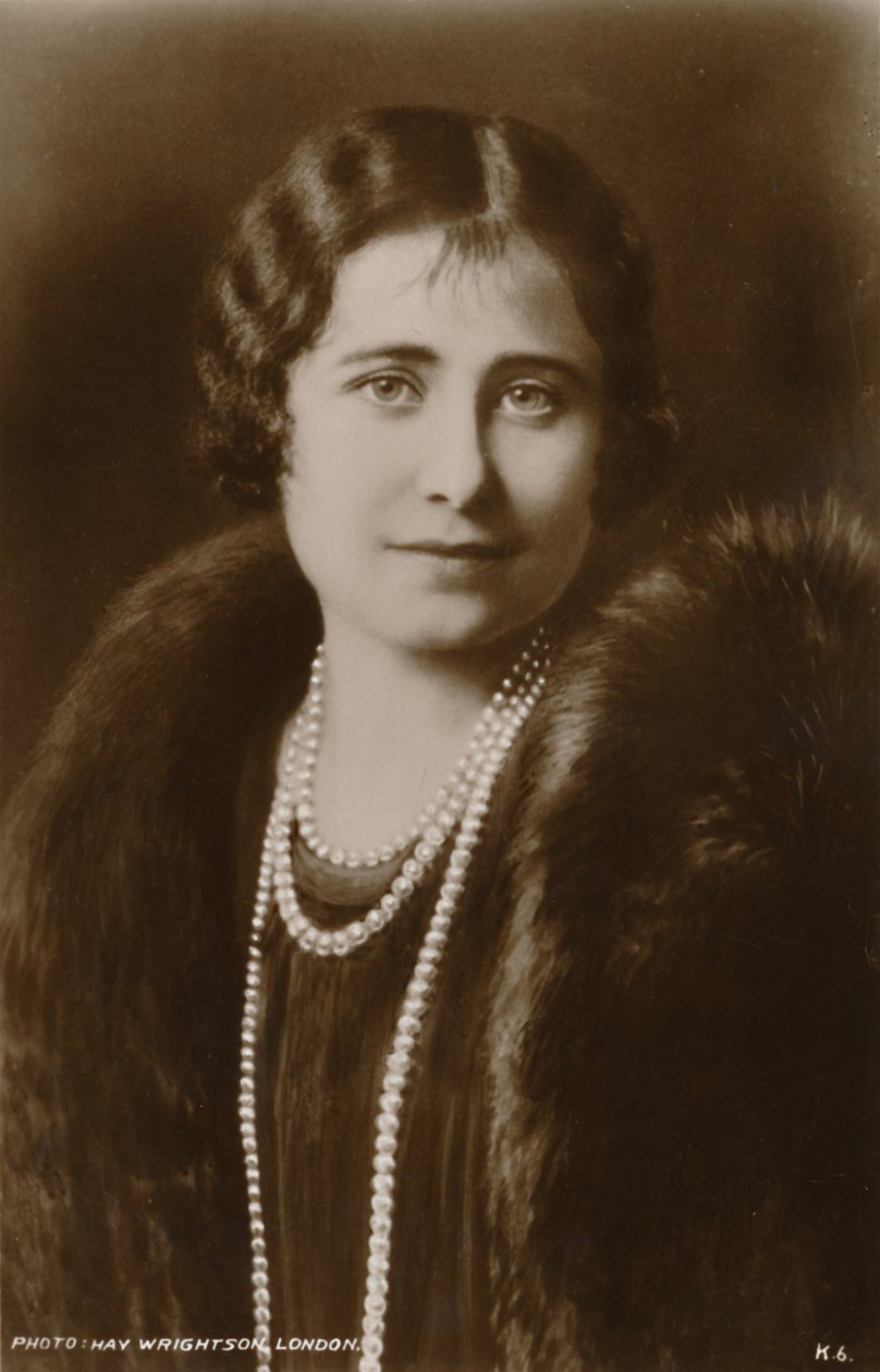 Őfelsége Erzsébet királynő, c1936. alkotó: Hay Wrightson