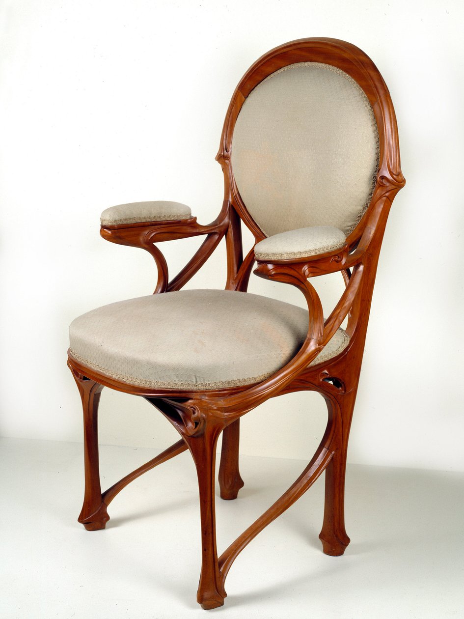 Szecesszió: amerikai dió fotel alkotó: Hector Guimard