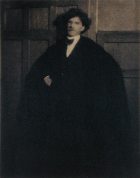 Alfred Stieglitz (1864-1946) portréja (f/w fotó) alkotó: Heinrich Kuhn