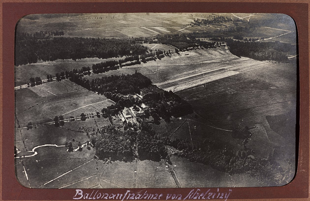 Első világháború: Ukrajna 1914-1916 között a német hadsereg inváziója idején. Légifelvétel (f/w fotó) alkotó: Heldenfriedhof Dsessentniki (attr. to)