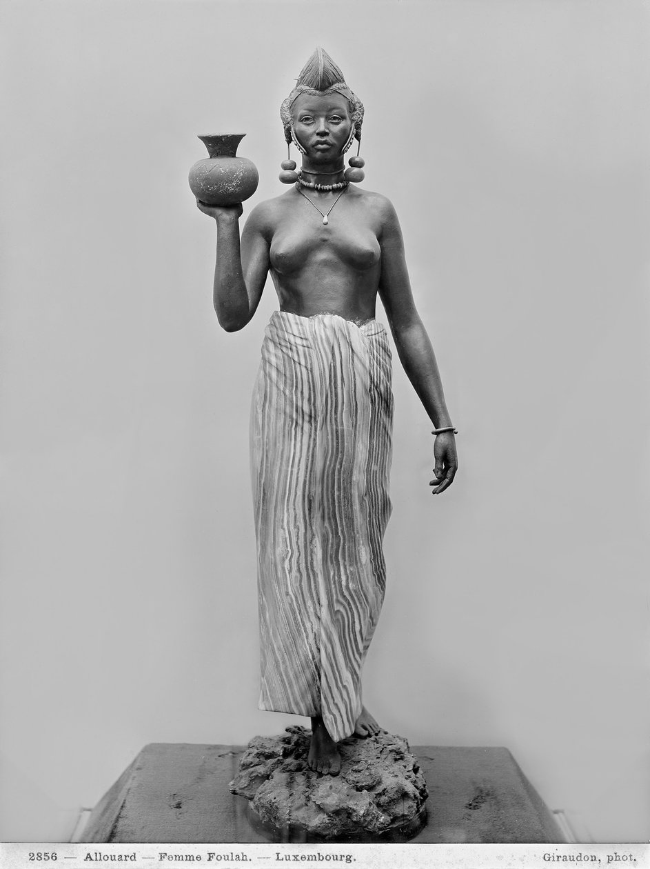Foulah nő, 1904 (márvány, bronz és ónix) alkotó: Henri Allouard