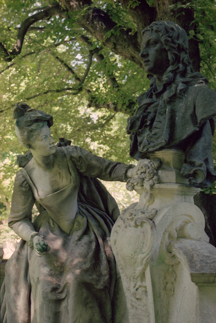 Jean Antoine Watteau-nak szentelt emlékmű, 1896 (1684-1721) (lásd még: 252661) alkotó: Henri Desire Gauquie