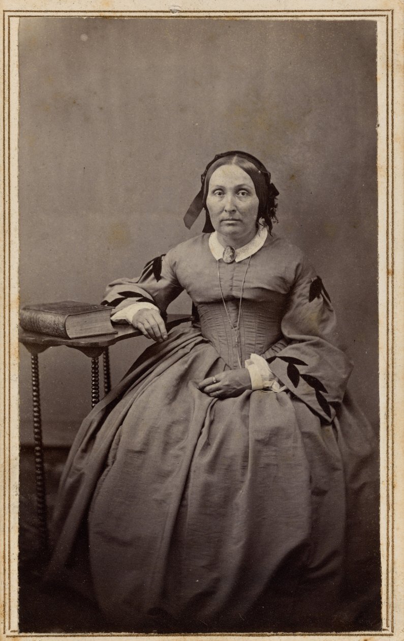 Női portré,1860-as évek (fotó) alkotó: Henrietta M. Hart