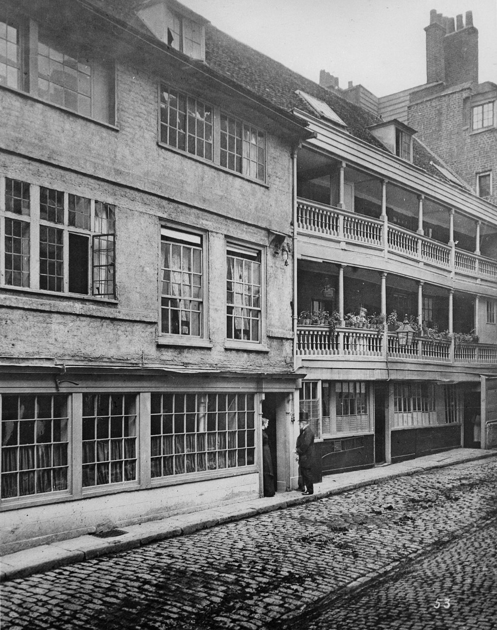 A George Inn Yard, Southwark, 1881 körül alkotó: Henry Dixon