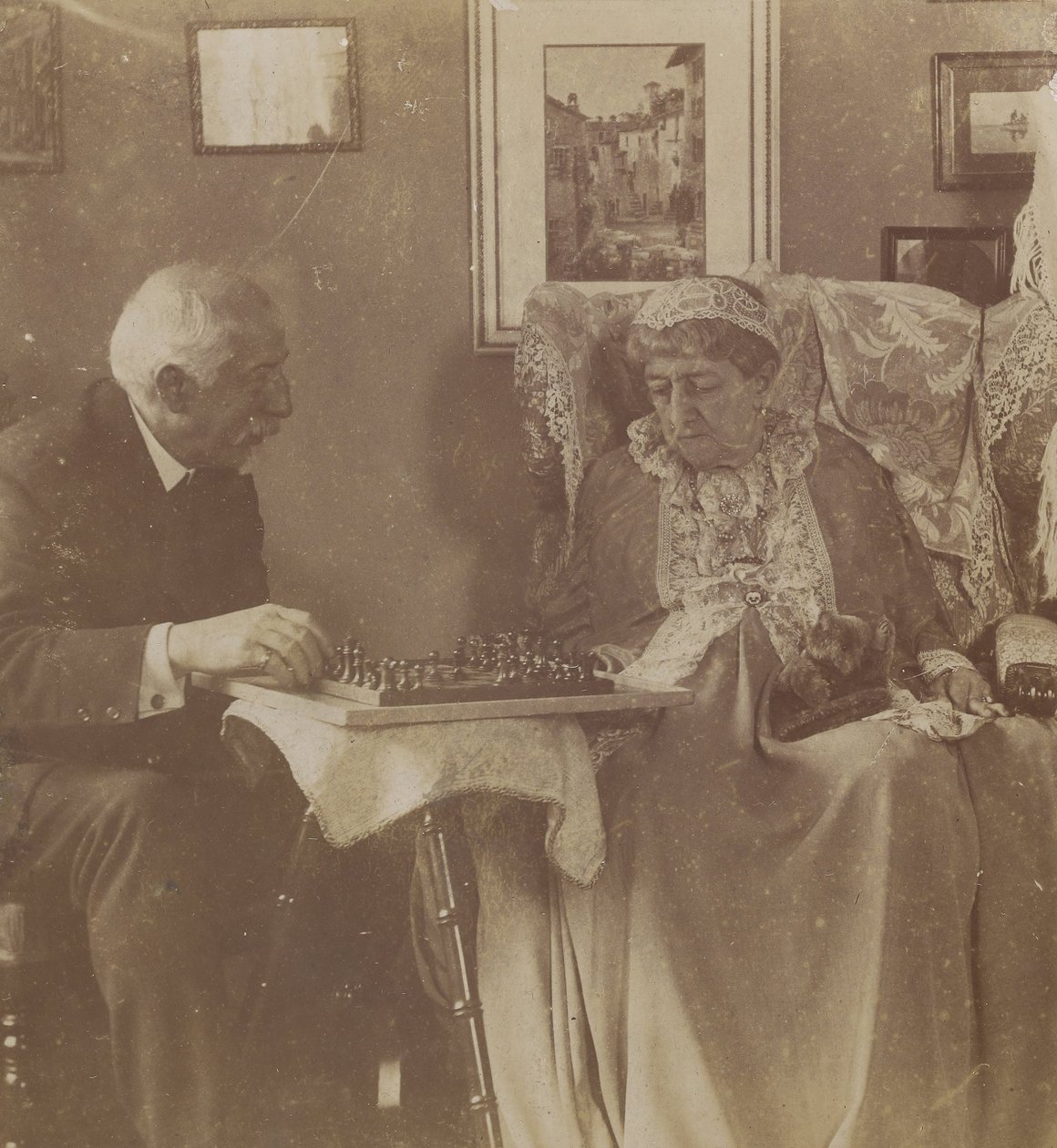 (Hardinge Hay Cameron és Lady Dalrymple sakkoznak) alkotó: Henry Herschel Hay Cameron