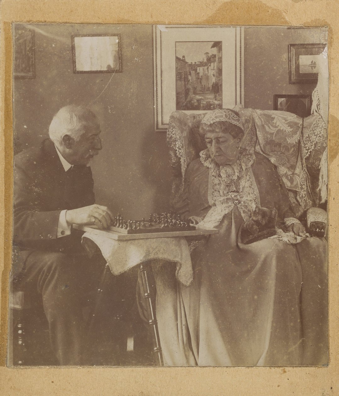[Hardinge Hay Cameron és Lady Dalrymple sakkozik] alkotó: Henry Herschel Hay Cameron