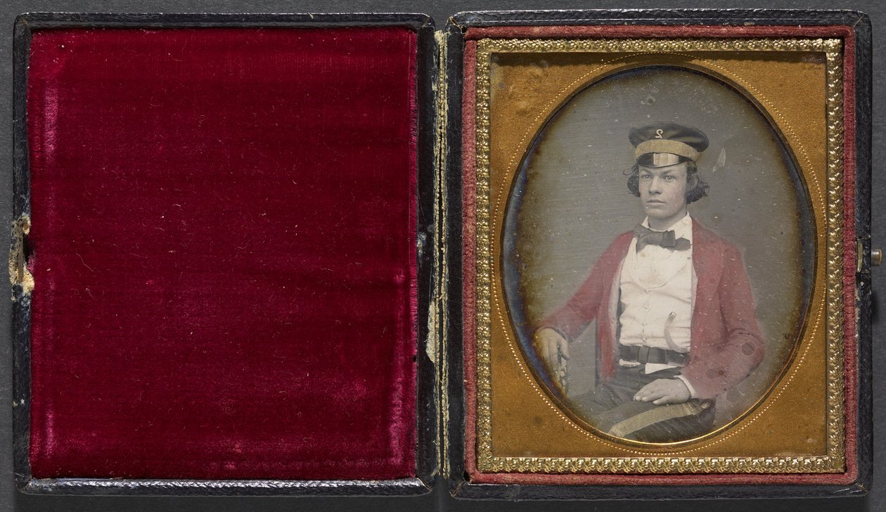 John Shiels úr, Kingston alkotó: Henry K. Sheldon