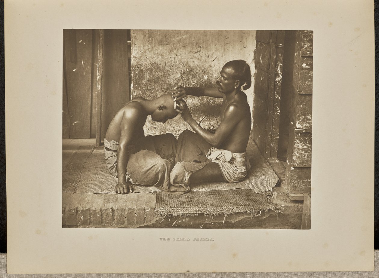 A tamil borbély alkotó: Henry W. Cave