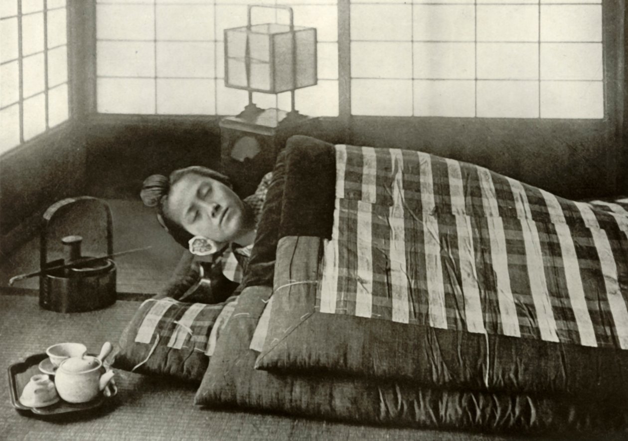 Lefekvés ideje Japánban, 1910. alkotó: Herbert Ponting