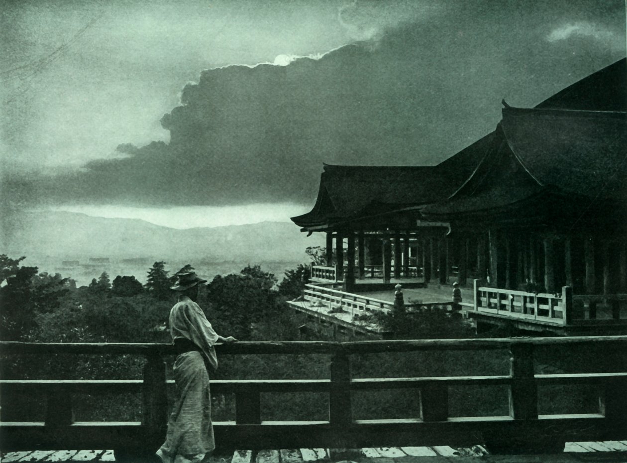 Holdfény Kiyomizu-Derában, 1910. alkotó: Herbert Ponting