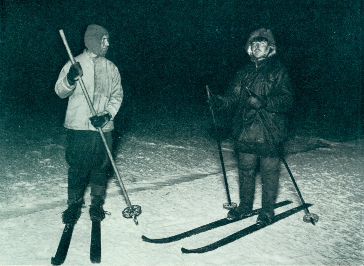 Oates and Meares Out Ski-In the Night, c1911, 1913 alkotó: Herbert Ponting