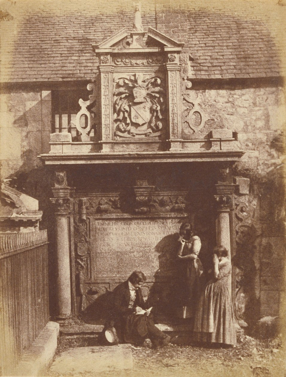 Greyfriars templomkertje, a Dennistoun-emlékmű D. O. Hill-lel és unokahúgával alkotó: Hill and Adamson