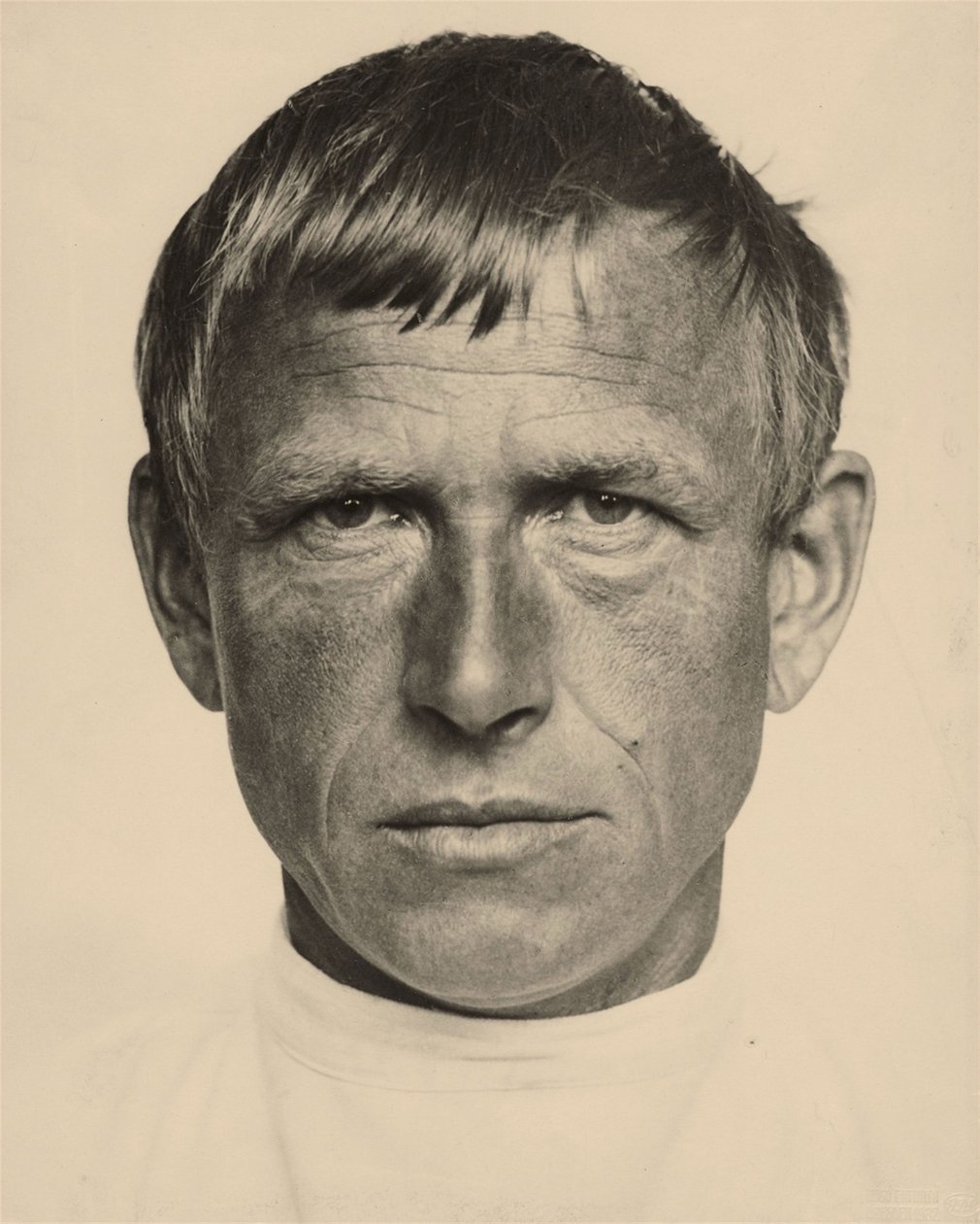 Otto Dix művész portréja 1891-1969, kb. 1933. alkotó: Hugo Erfurth