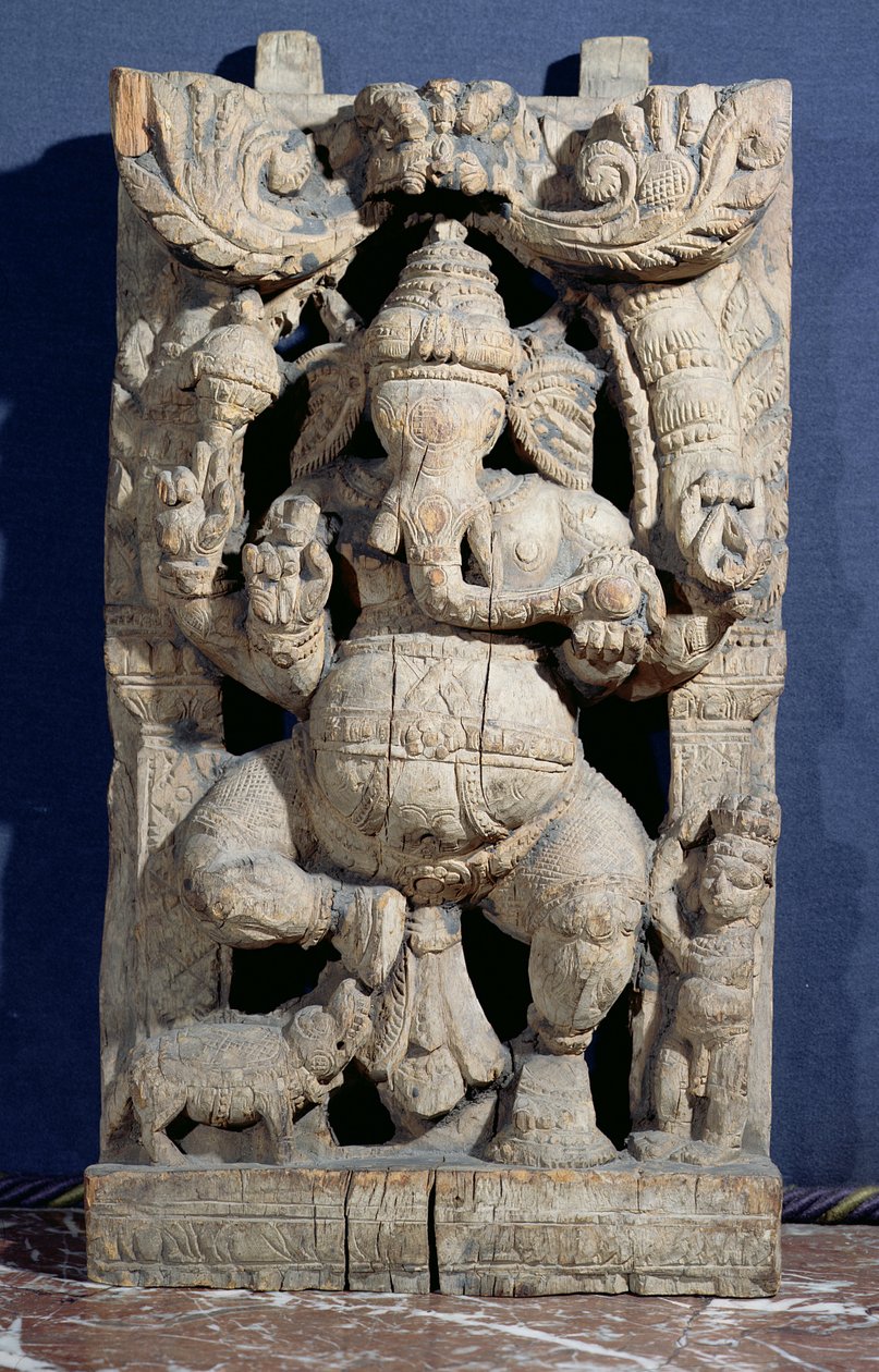 Ganesh trónoló szobra (fa) alkotó: Indian School