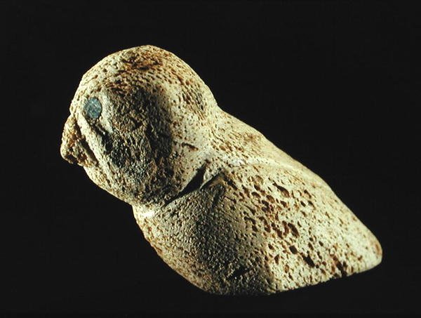 Ptarmigan, a Dorset-fokról (bálnacsont) alkotó: Inuit School