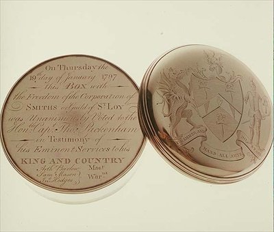 Freedom box, ajándékba a Hon. T. Pakenham 1797-ben a Corporation of Smiths által, készítette James Keating, Dublin alkotó: Irish School