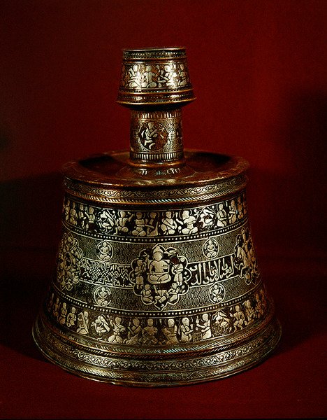 Gyertyatartó 1282 (réz és ezüst) alkotó: Islamic School