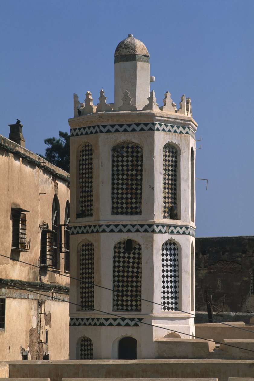 A mecset minaretje, a Dey palotája alkotó: Islamic School