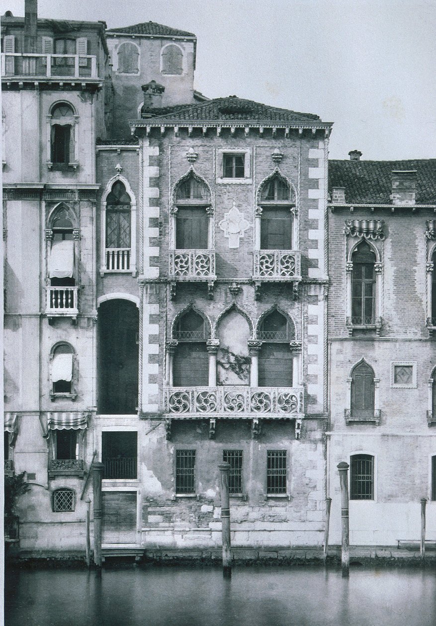 Contarini Fasan palota alkotó: Italian Photographer