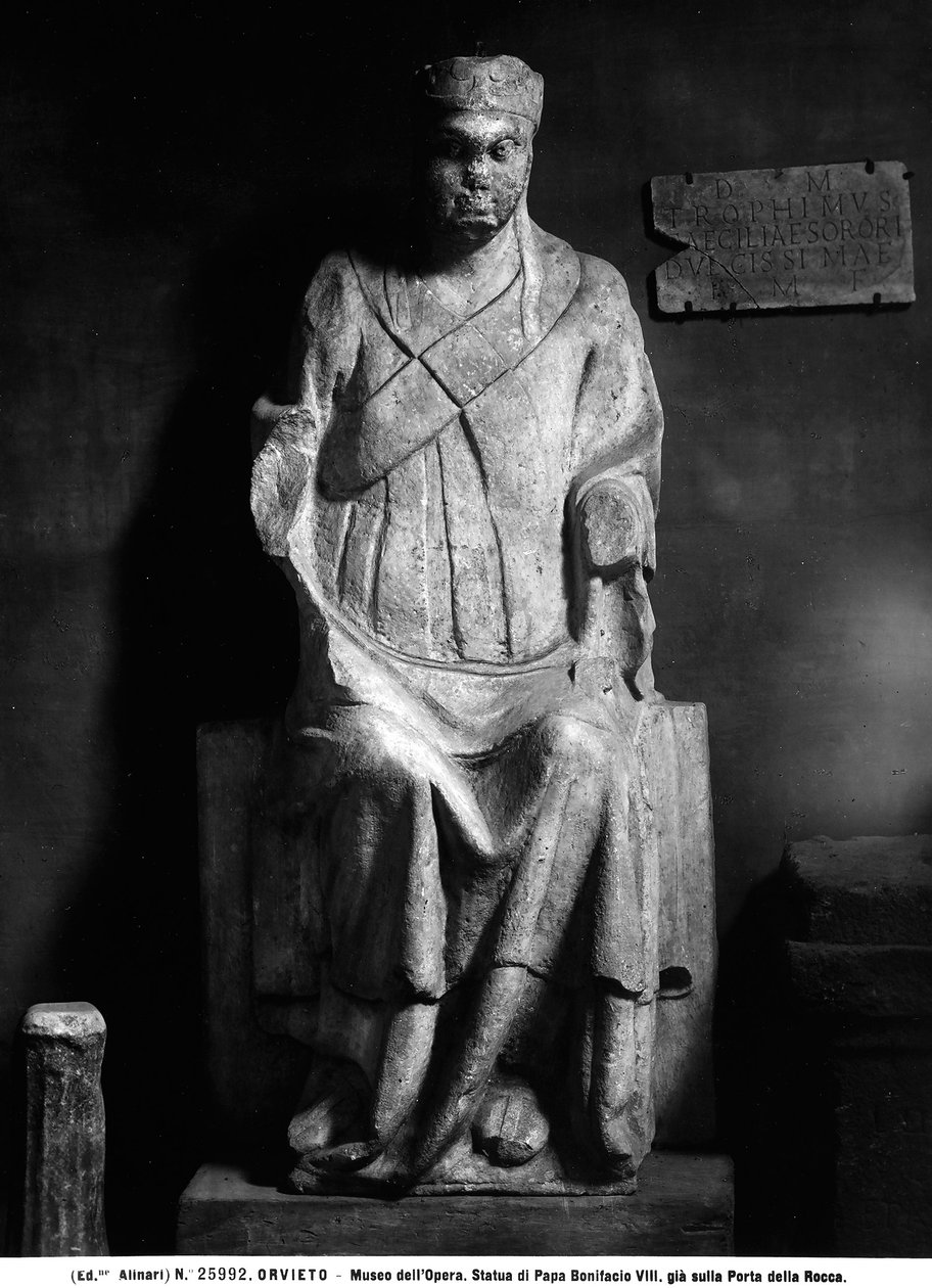 VIII. Bonifác pápa szobra (1235-1303 körül) alkotó: Italian School