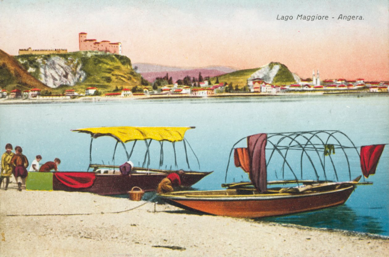 Maggiore-tó, Angera (színes fénykép) alkotó: Italian Photographer