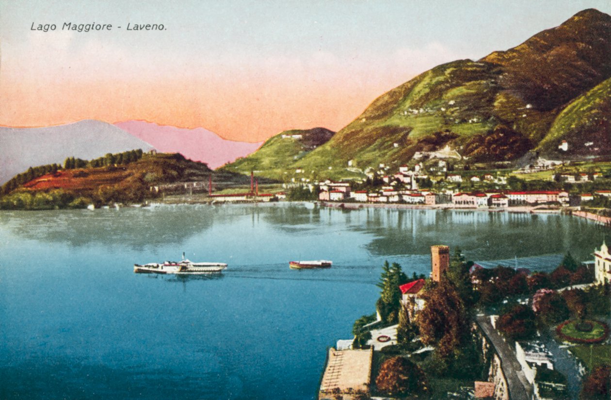 Maggiore-tó, Laveno (színes fotó) alkotó: Italian Photographer