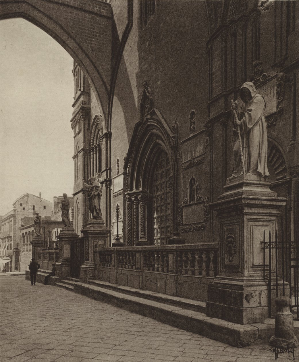 Szicília / Szicília: Palermo, A katedrális, részlet (fekete-fehér fotó) alkotó: Italian Photographer