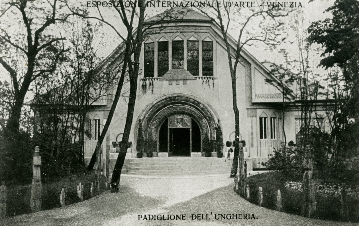 A Magyar Pavilon a Nemzetközi Művészeti Kiállításon, Velence alkotó: Italian Photographer