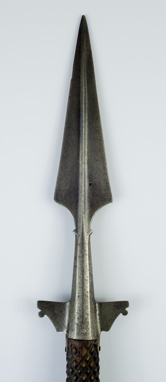 Medvelándzsa, 1550 körül (acél és fa) alkotó: Italian School
